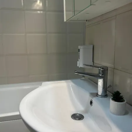 Stylish With Balcony At Exigent Plaza - 04 Bukarest