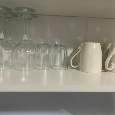 Stylish With Balcony At Exigent Plaza - 04