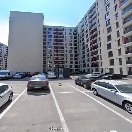 Stylish With Balcony At Exigent Plaza - 04