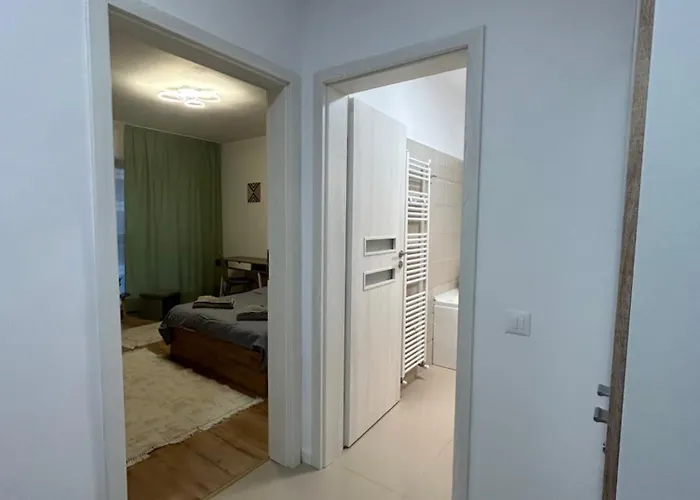 Apartament Stylish With Balcony At Exigent Plaza - 04