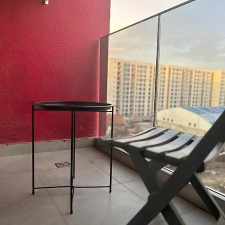 Apartamento Stylish With Balcony At Exigent Plaza - 04 Bucarest
